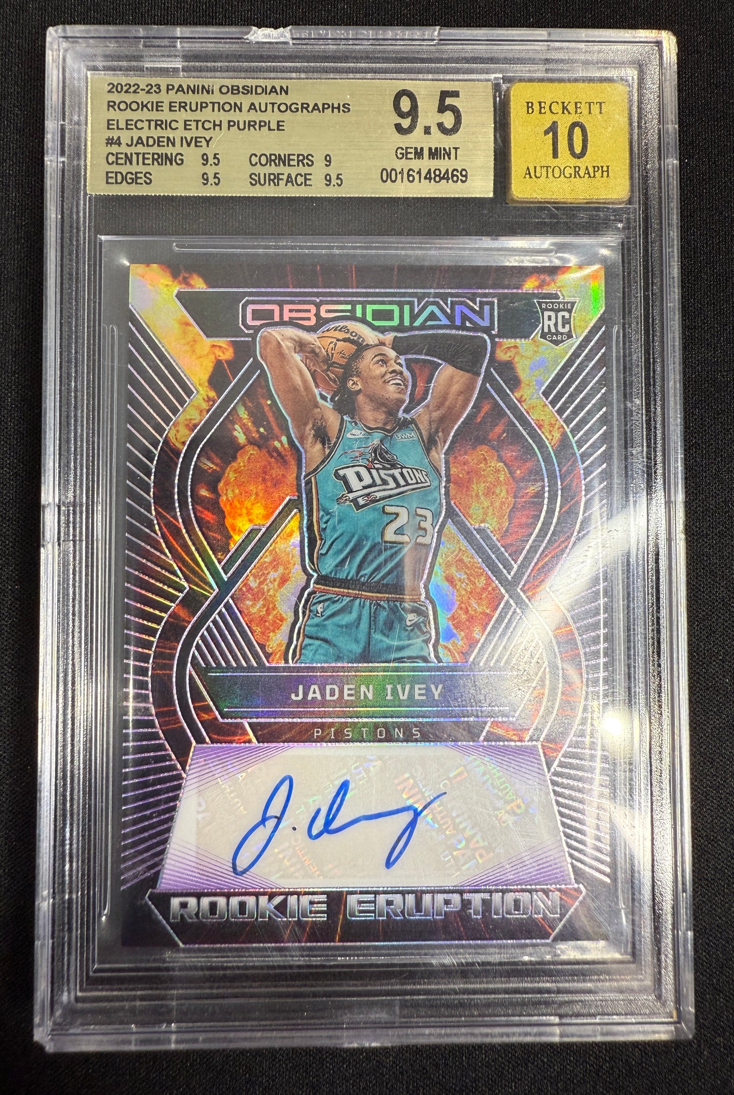 2022-23 Panini Obsidian Jaden Ivey Rookie Auto /75 Electric Etch Purple BGS 9.5
